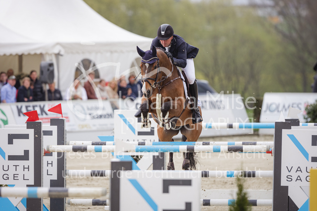 220424_Sudheim_S-Springen-328 | Sudheimer Outdoors 2022
Springprüfung Kl.S*** mit Stechen
