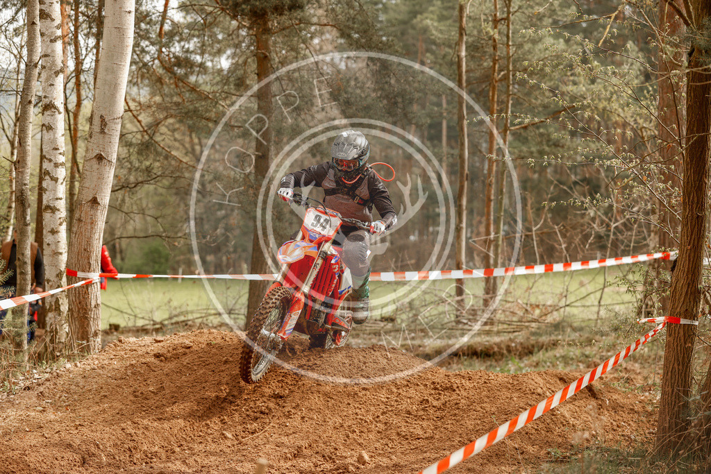 4TaktLauf1-585 | koppe-media - Realisiert mit Pictrs.com