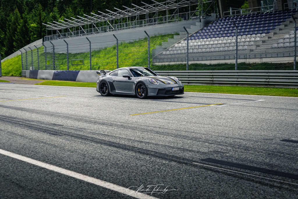 R6AT2572 _Alexander Tschuncky | Entdecken Sie die faszinierende Welt von Alexander Tschuncky Arts: Kreative Fotografie, atemberaubende Automobilkunst und hochwertiger Bilderdruck. Lassen Sie sich inspirieren! - Realisiert mit Pictrs.com