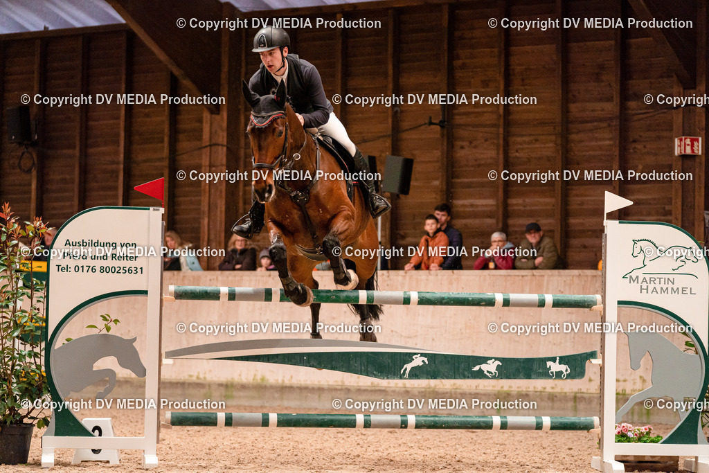 Springen Tag 3-372 | dv-media-shop - Realisiert mit Pictrs.com