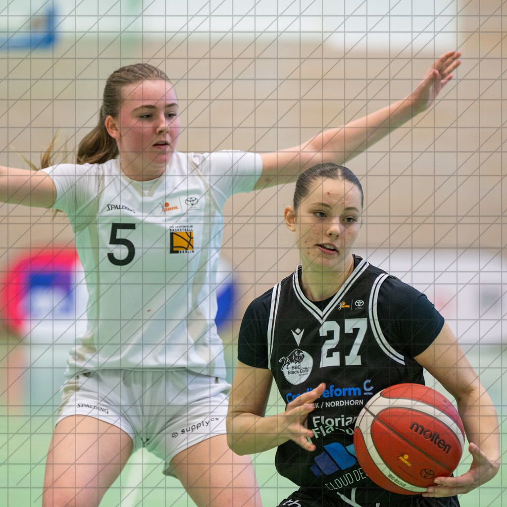 2. DBBL Nord 25/26 | Spieltag 04 | BBC Osnabrück vs. TuS Lichterfelde | 12.10.25: 2. DBBL Nord 25/26 | Spieltag 04 | BBC Osnabrück vs. TuS Lichterfelde / Osnabrück / Deutschland  //   CREDIT:www.bullenfotos.de, Martin König, Hörner Weg 40, D-49078 Osnabrück, +4917663732967 // Nutzung und Weitergabe nur zu den vereinbarten Zwecken. Presseanfragen an Ersteller. Alle Rechte beim Ersteller. Honorierung nach MFM. - Realisiert mit Pictrs.com