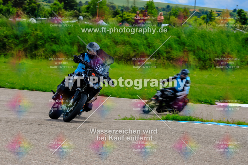 MotoTeam-9946 | Hier findet Ihr Bilder von Touristenfahrten auf der Nürburgring Nordschleife oder von anderen Veranstaltungen die ich besucht habe. Viel Spass beim Durch Schauen 