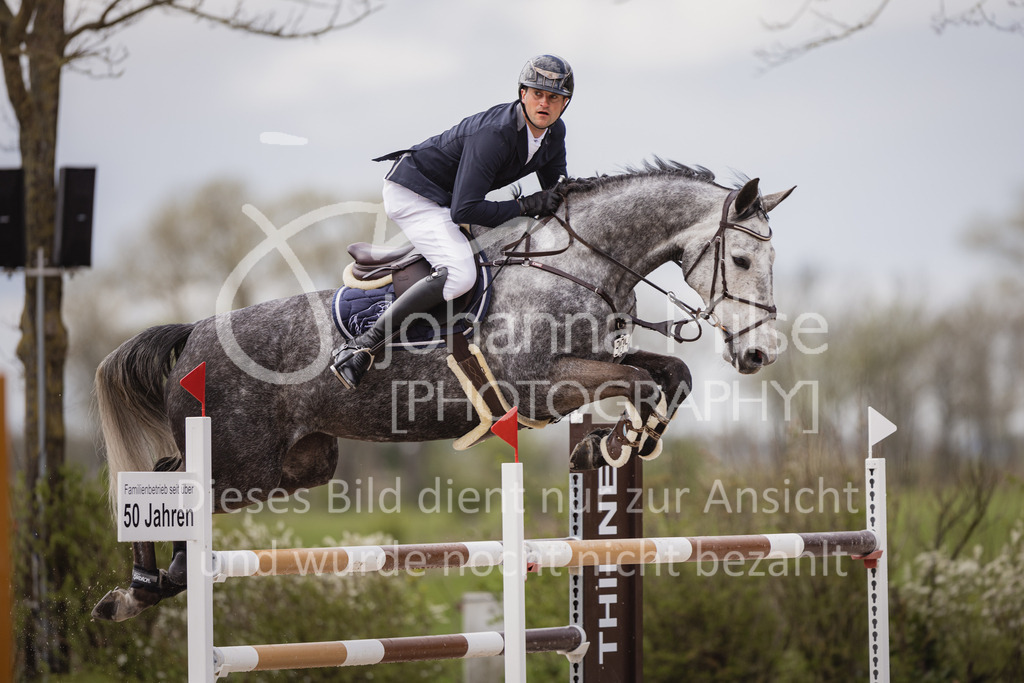 230427_HofSosath_2Ph-M2St-120 | Deine schönsten Turniermomente als professionelle Fotos! Entdecke hochwertige Pferdesport-Fotografie im Online-Shop. Jetzt Fotos finden & bestellen!