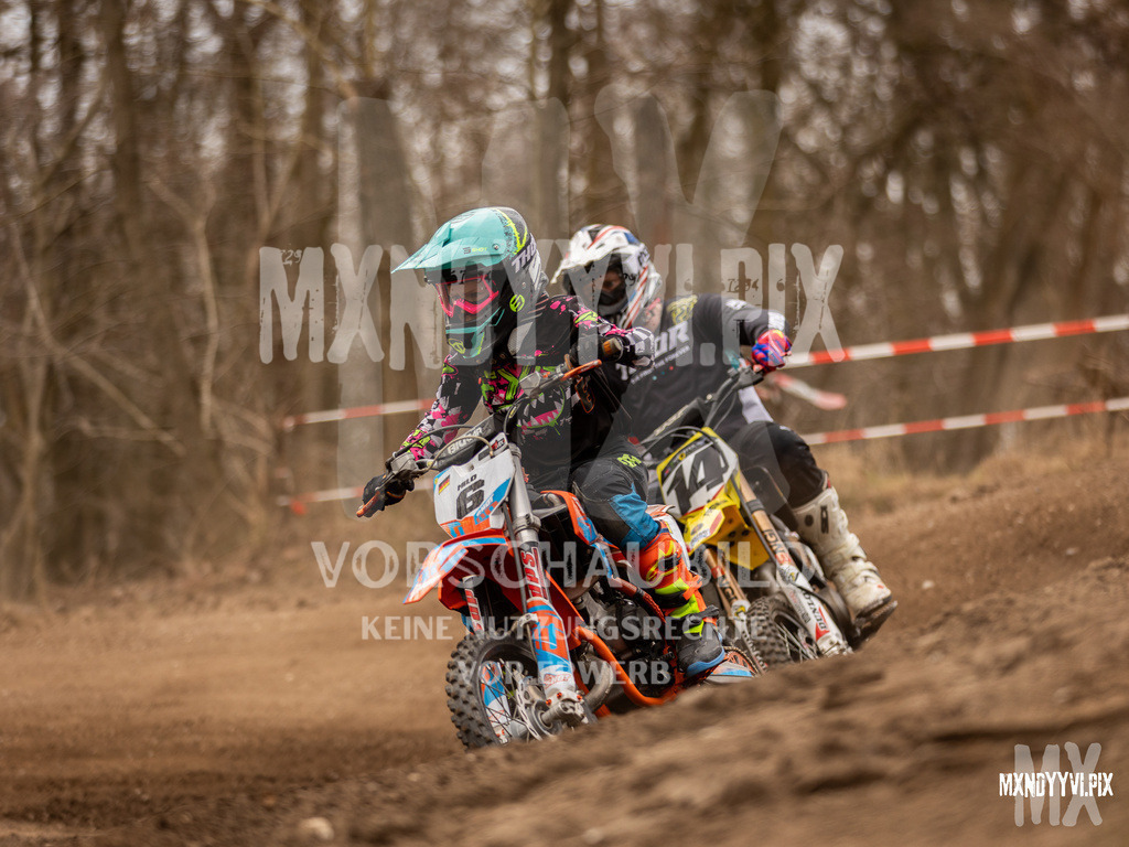 866A0405 | mxndyyvipix
