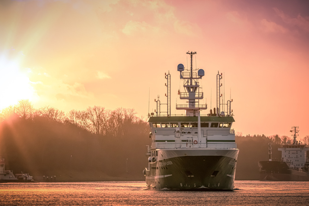 AAC_3680 | Entdecken Sie hochwertigen Fotodruck auf Leinwand, Acrylglas, Alu-Dibond und weiteren Materialien bei Fotodruck Online. Gestalten Sie individuelle Wandbilder in bester Qualität – ideal für besondere Erinnerungen und stilvolle Dekorationen. 