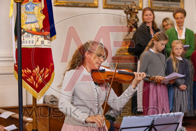 MAE-pic_161 | Der online Fotoshop des Inzeller Fotografen MAE - Marc Anton Eicher. Hier können Sie ihre Fotos und Stockfotos online bestellen als Download oder als Ausdruck, der ihnen bequem nach Hause geschickt wird.
Ihr Marc Anton Eicher - der Inzeller Fotograf - Realisiert mit Pictrs.com