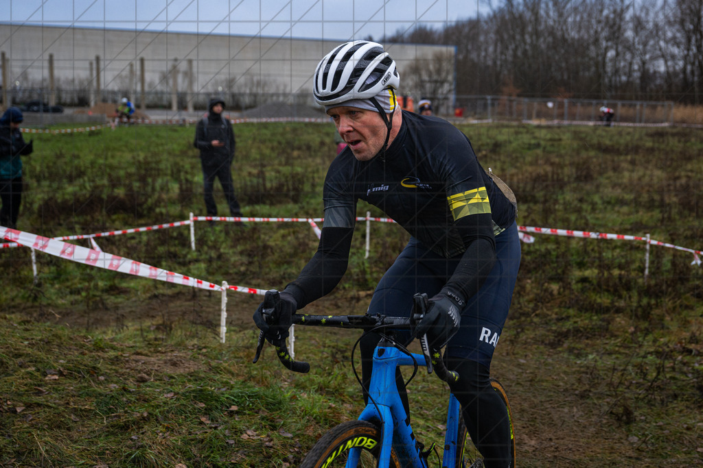 26. Stadler Weser-Ems Cup 2025/2026 - Silvestercross Melle | 31.12.25: 26. Stadler Weser-Ems Cup 2025/2026 - Silvestercross Melle / Melle / Deutschland  //   CREDIT:www.bullenfotos.de, Martin König, Hörner Weg 40, D-49078 Osnabrück, +4917663732967 // Nutzung und Weitergabe nur zu den vereinbarten Zwecken. Presseanfragen an Ersteller. Alle Rechte beim Ersteller. Honorierung nach MFM. - Realisiert mit Pictrs.com