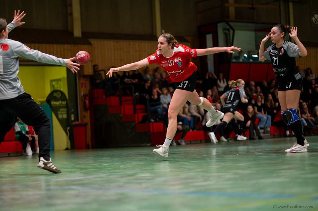 DSC_4596 | "Fussifoto.com – Ihr Ansprechpartner für hochwertige Fotografie! Entdecken Sie kreative Bilder und professionelle Dienstleistungen. Kontaktieren Sie uns für Ihre Projekte!"