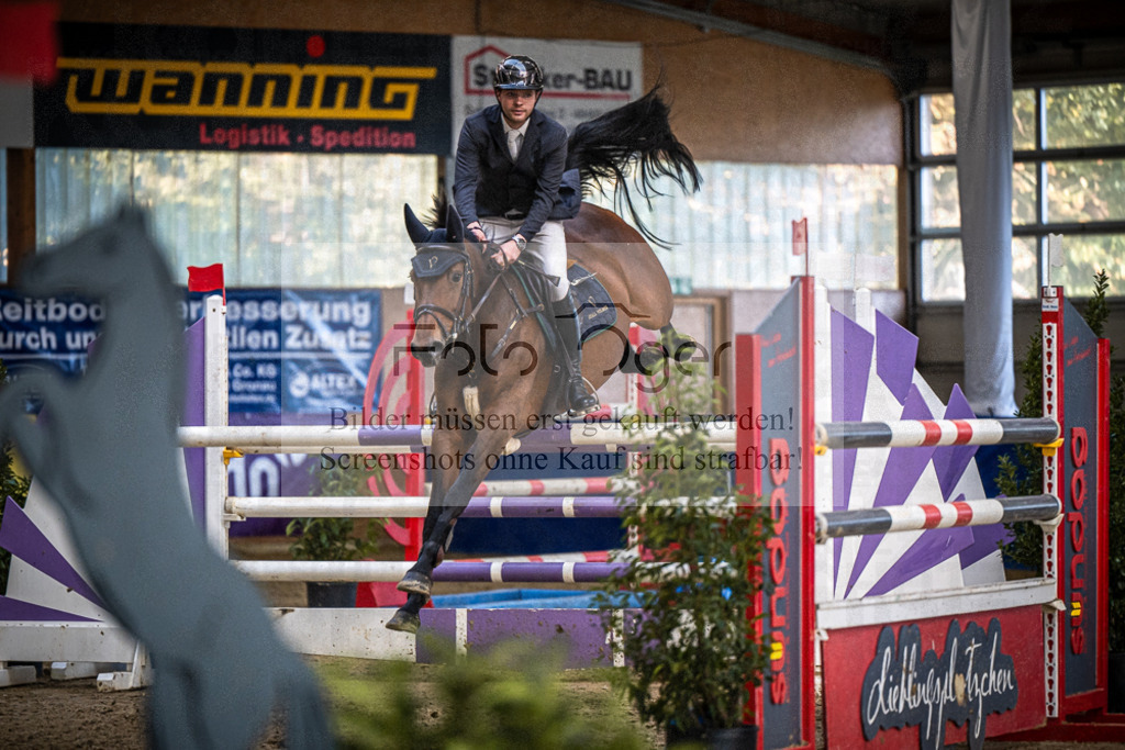DOS_2885 | Entdecke hochwertige Reitturnierfotos von Foto Oger. Professionell, emotional und authentisch – jetzt Lieblingsmomente im Shop bestellen.Deutschlandweite Turnierfotografie. - Realisiert mit Pictrs.com