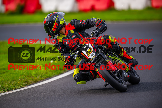 MaZZes_FotoMatrix_230826_8560 | K8