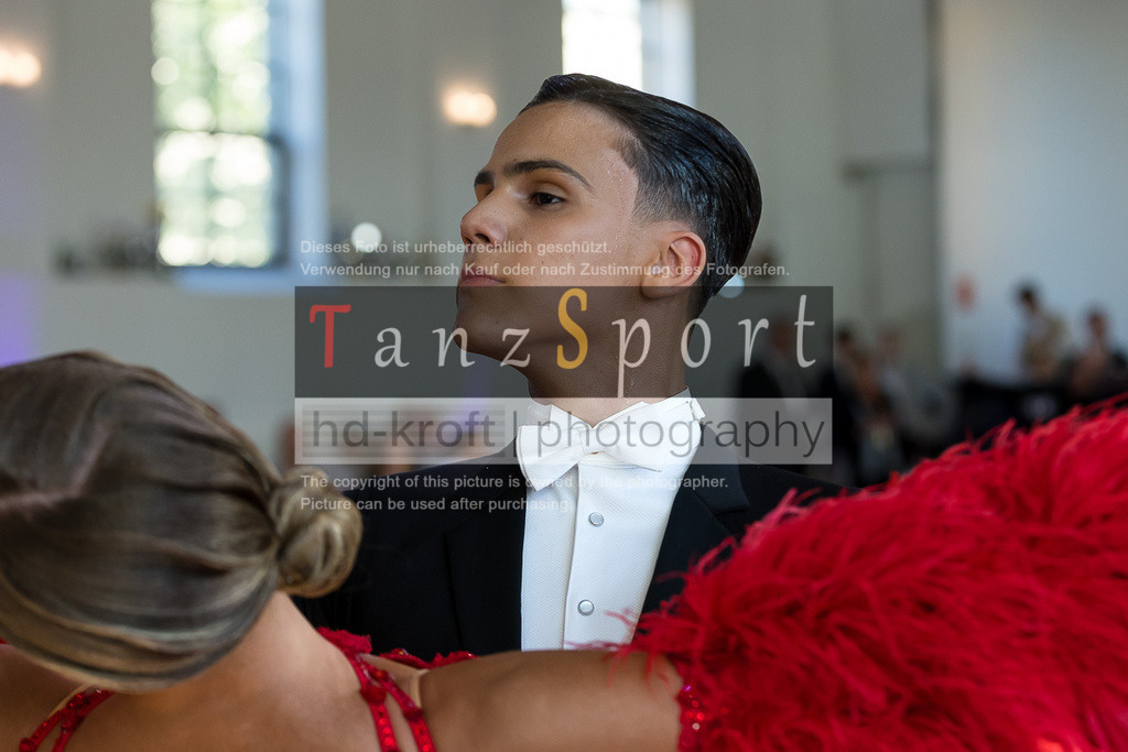 20240615_DM-Jun2-Kombi_11149 | Tanzsportbilder, Standardtanz, Lateintanz, WDSF, DTV, LTVB, dancecomp, goc, hessen tanzt, blaues band der spree, walzer, tango, wiener walzer, slowfox, quickstepp, samba, rumba, cha-cha-cha, paso doble. jive, hd-kroft photography, turniertanzsport