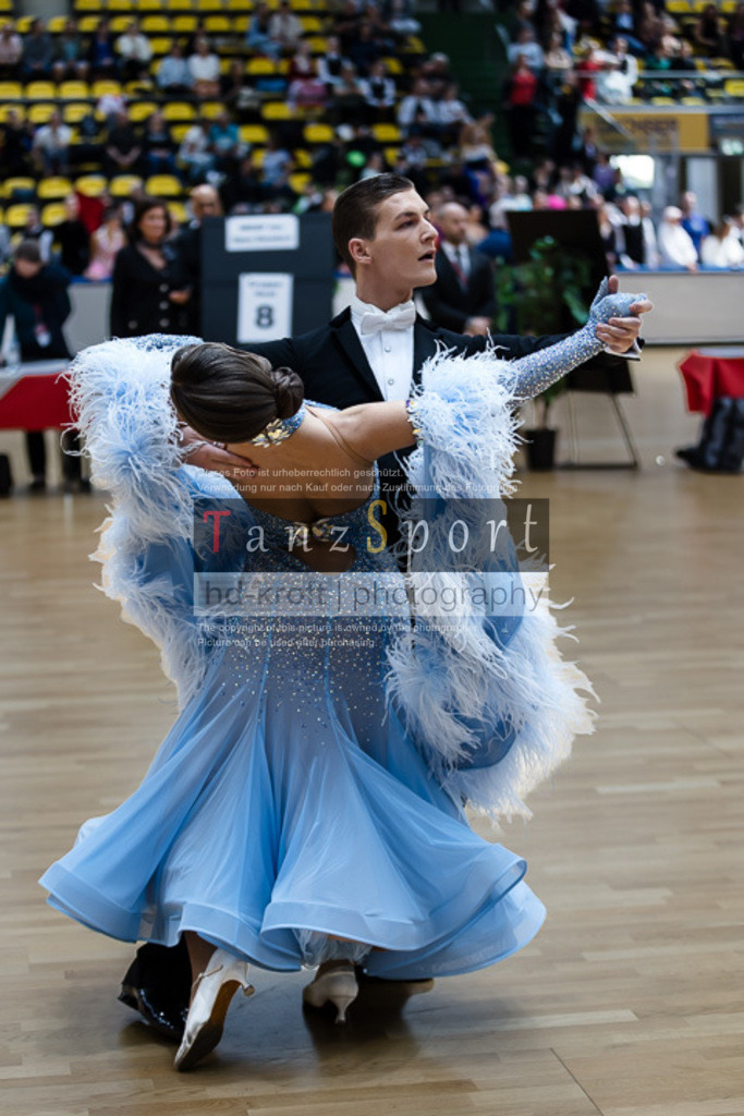 20250517_HessenTanzt_WDSF_IntOpen_Std_0720 | Tanzsportbilder, Standardtanz, Lateintanz, WDSF, DTV, LTVB, dancecomp, goc, hessen tanzt, blaues band der spree, walzer, tango, wiener walzer, slowfox, quickstepp, samba, rumba, cha-cha-cha, paso doble. jive, hd-kroft photography, turniertanzsport