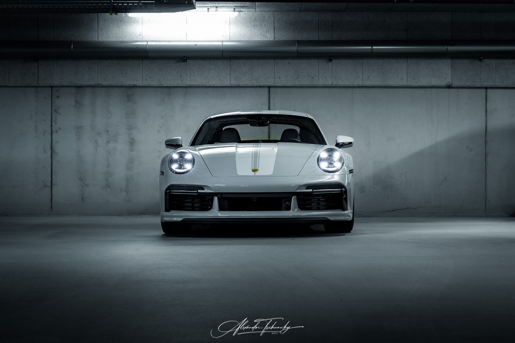 R6AT6607 _Alexander Tschuncky | Entdecken Sie die faszinierende Welt von Alexander Tschuncky Arts: Kreative Fotografie, atemberaubende Automobilkunst und hochwertiger Bilderdruck. Lassen Sie sich inspirieren! - Realisiert mit Pictrs.com