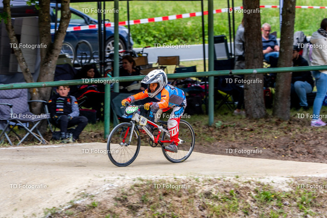 BayBMX2026-06043 | Fotogalerie von Thomas Dettweiler mit Eventbildern und lizenzfreien Fotos. Perfekt als Wandbild, für Büro, Website oder private Nutzung. - Realisiert mit Pictrs.com