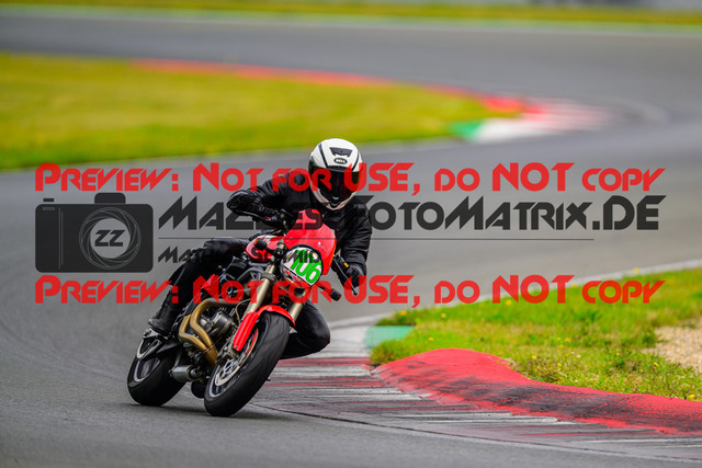 MaZZes_FotoMatrix_240724_6007705_8289 | GRUEN