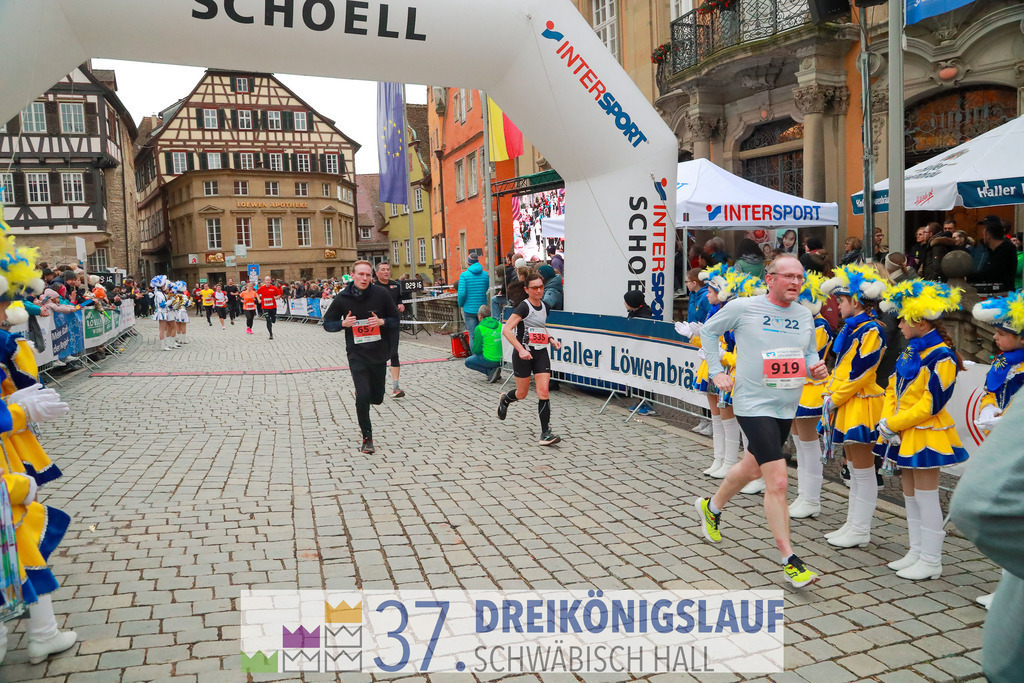 VR Bank Hauptlauf 10000m | 3 Koenigslauf 2023 - Realisiert mit Pictrs.com
