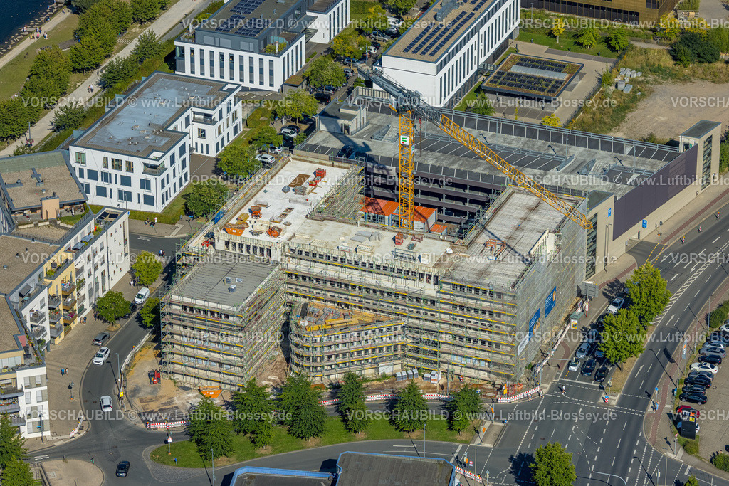 Dortmund240804141 | Luftbild, Phoenix See, Baustelle und Neubau SÜDTOR - Neubau eines Bürogebäudes, Hörde, Dortmund, Ruhrgebiet, Nordrhein-Westfalen, Deutschland