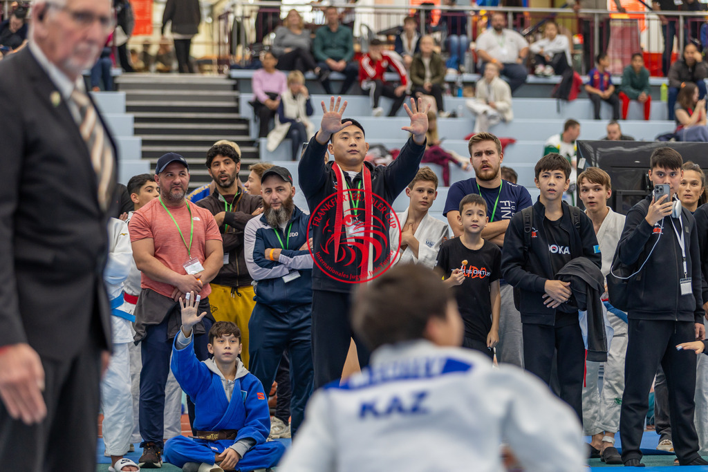Internationaler Adler Cup 2024 | Foto vom Internationalen Adler Cup Judo Turnier im Sport- und Freizeitzentrum Kalbach im Oktober 2024 - Realisiert mit Pictrs.com