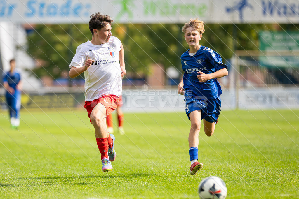 20250920_Picselweb-Fotografie_1R3_0346 | JFV D/A &amp; Stade - VfB Oldenburg0:1 VfB no70:2 VfB no70:3 VfB JFV Eigentor0:4 VfB no70:5 VfB no71:5 JFV no3 Jaric Jimenez-Voss2:5 JFV no9 Janko Sylvester3:5 JFV no16 Damian Elias Mihro Burekovic - Realisiert mit Pictrs.com