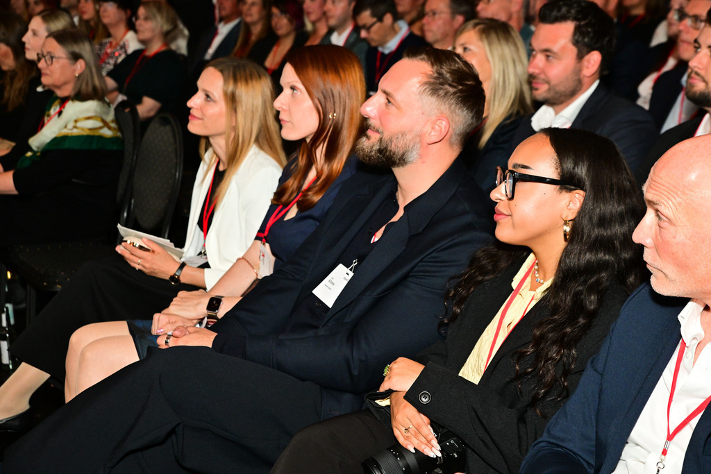 0153Media_V_Award_2025_Foto_Stefan_Wernz | Fotograf Köln - Realisiert mit Pictrs.com