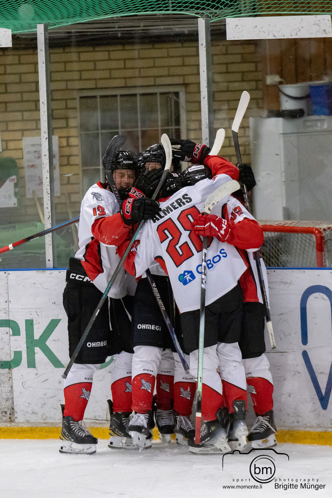 Tyresö Hanviken Hockey vs IFK Täby HC_570A0157 | Preseason U18 Regional Herr Östra - Realisiert mit Pictrs.com