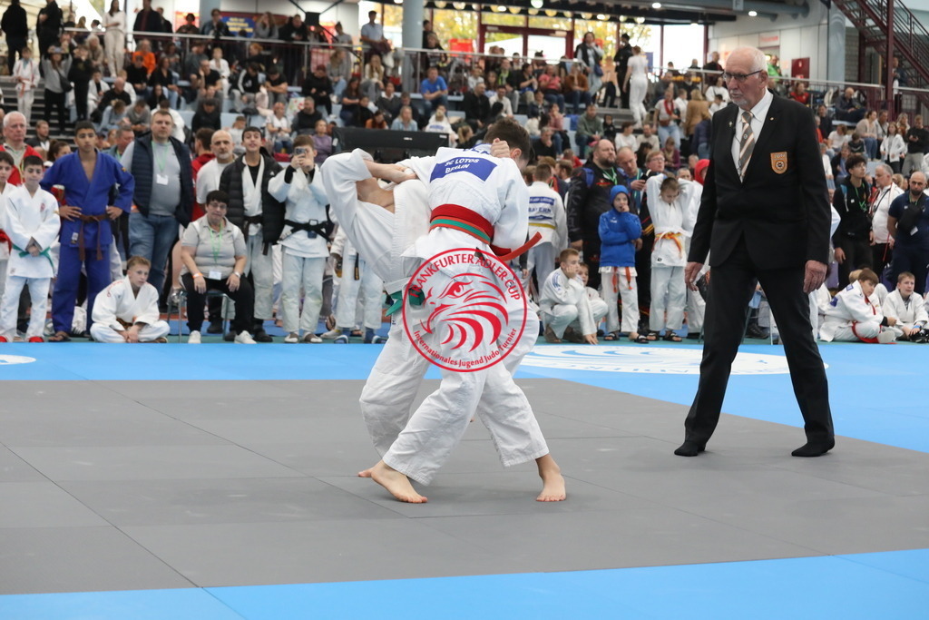 1J7A1780 | Fotos vom Adler Cup - Pictures from Adler Cup

Hier findet Ihr alle Eindrücke und großen Momente der Adler Cup Wochenenden. Here you will find all impressions and great moments of the Adler Cup weekends. - Realisiert mit Pictrs.com