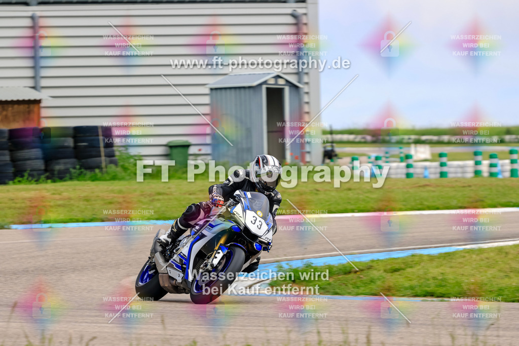 MotoTeam-8155 | Hier findet Ihr Bilder von Touristenfahrten auf der Nürburgring Nordschleife oder von anderen Veranstaltungen die ich besucht habe. Viel Spass beim Durch Schauen 