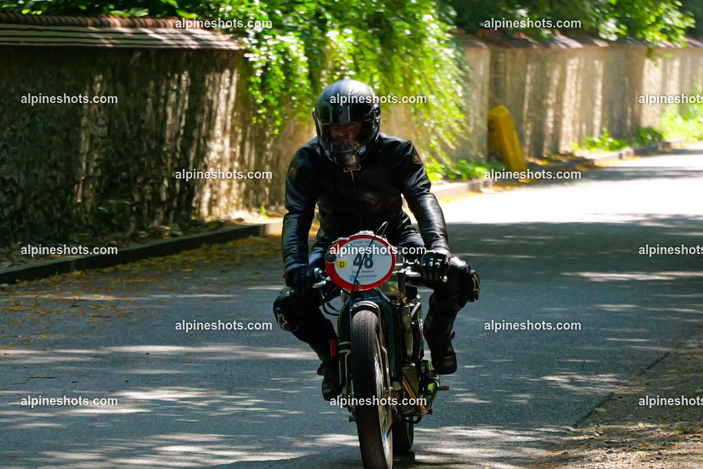 P1036705 | Erleben Sie atemberaubende, hochqualitative Fotos Ihrer Fahrt entlang der malerischen Alpenstraßen. Besuchen Sie alpineshots.com, um professionelle Aufnahmen Ihrer unvergesslichen Reise zu finden und zu kaufen - Realisiert mit Pictrs.com