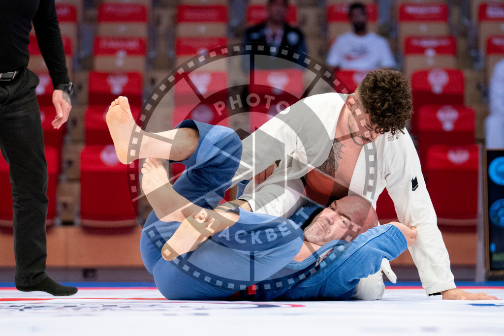 20231108PBB2051 | Fighters compete during the AJP World Professional Championship in the Mubadala Arena in Abu Dhabi, Arab United Emirates, on November 8, 2023.