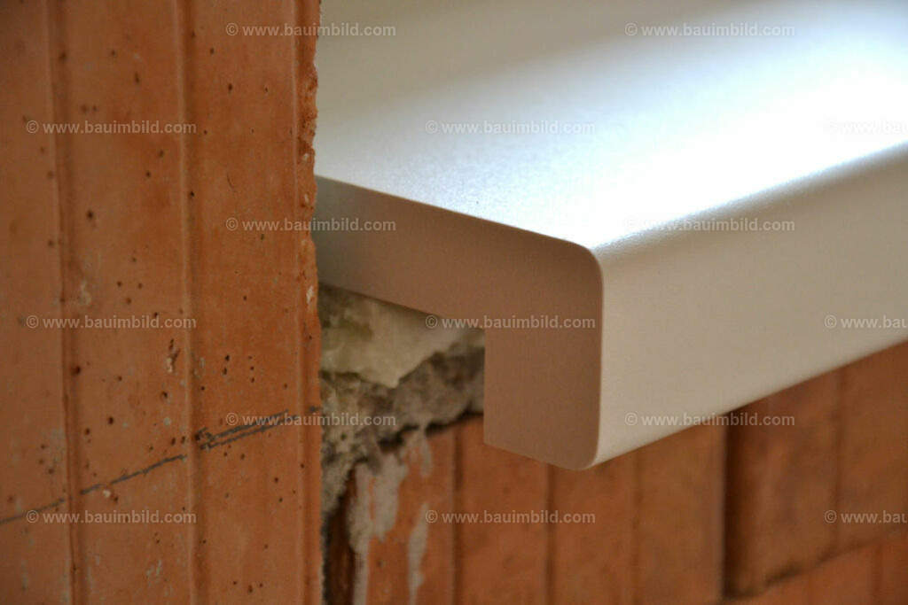 bib-lg14-fenster-0102 | Nach LV-Leistungsgruppen sortierte Detailfotos über den Bau eines Hauses. Alle Hausbau-Bilder direkt vom Urheber und Autor der Website Haus-Selber-Bauen.com