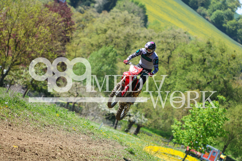 5E6A6259 | 989 MEDIAWORK