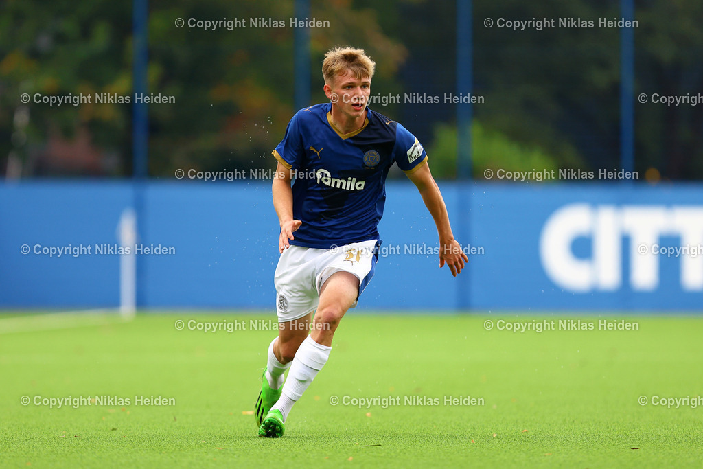 NH_HolsteinKielU23_InterTürksporKiel_FlensOberliga_05102025 | #31 Felix Boelter (Holstein Kiel U23)Fußball I Herren I Flens Oberliga I Saison 2025-2026  I 11. Spieltag I Holstein Kiel U23 - Inter Türkspor Kiel I 05.10.2025 I Citti-Fußball-Park