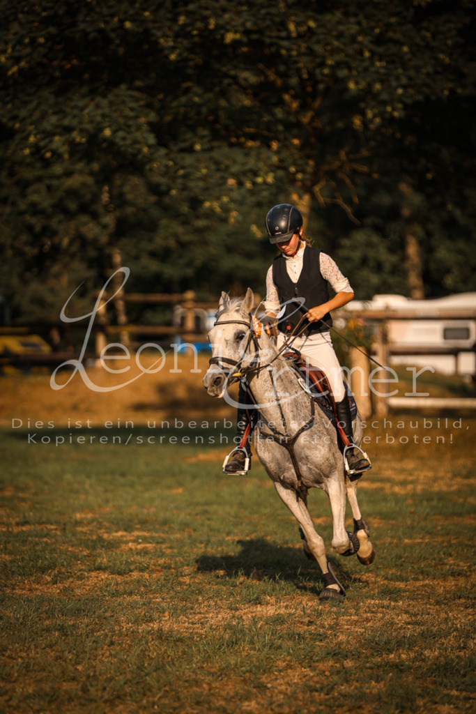 18.FrSpA00213 | Leoni Ertmer Photography - Realisiert mit Pictrs.com