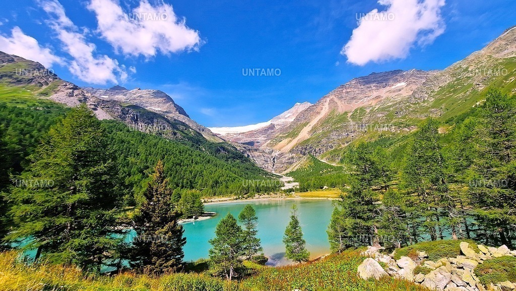 Alp Grüm Gletscher See | untamo - Realisiert mit Pictrs.com