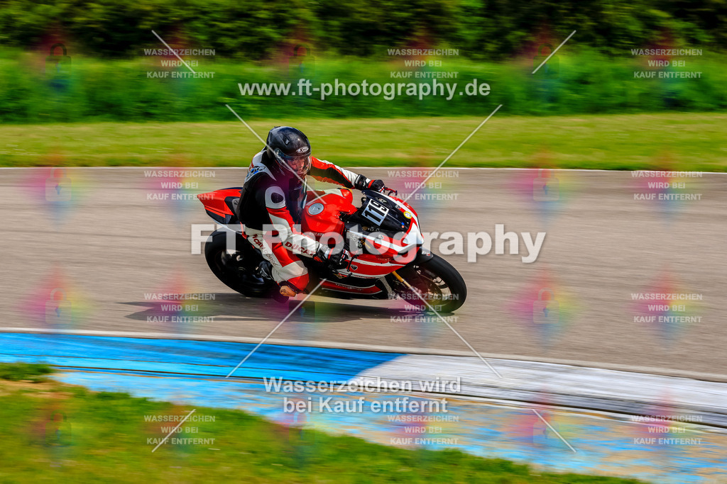 MotoTeam-9276 | Hier findet Ihr Bilder von Touristenfahrten auf der Nürburgring Nordschleife oder von anderen Veranstaltungen die ich besucht habe. Viel Spass beim Durch Schauen 