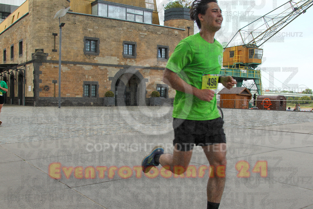 250920_1517_EV4_8367 | Sportfotografie im Rhein-Sieg Kreis, Köln, Bonn, NRW, Rheinland Pfalz, Hessen, etc. Unser Tätigkeitsfeld umfasst den Laufsport vom Volkslauf über den Marathon, Duathlon, Triathon bis zum Ultralauf wie Kölnpfad Ultra oder Schindertrail.