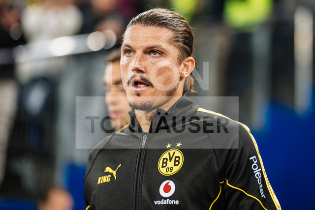 DFB-Pokal: HEBC - Borussia Dortmund, 01.09.2026 | Marcel Sabitzer (Borussia Dortmund, 20); Fußball, DFB-Pokal, 1. Runde: HEBC vs. Borussia Dortmund am 01.09.2026 im Volksparkstadion, HamburgDFB REGULATIONS PROHIBIT ANY USE OF PHOTOGRAPHS AS IMAGE SEQUENCES AND/OR QUASI-VIDEO. - Realisiert mit Pictrs.com