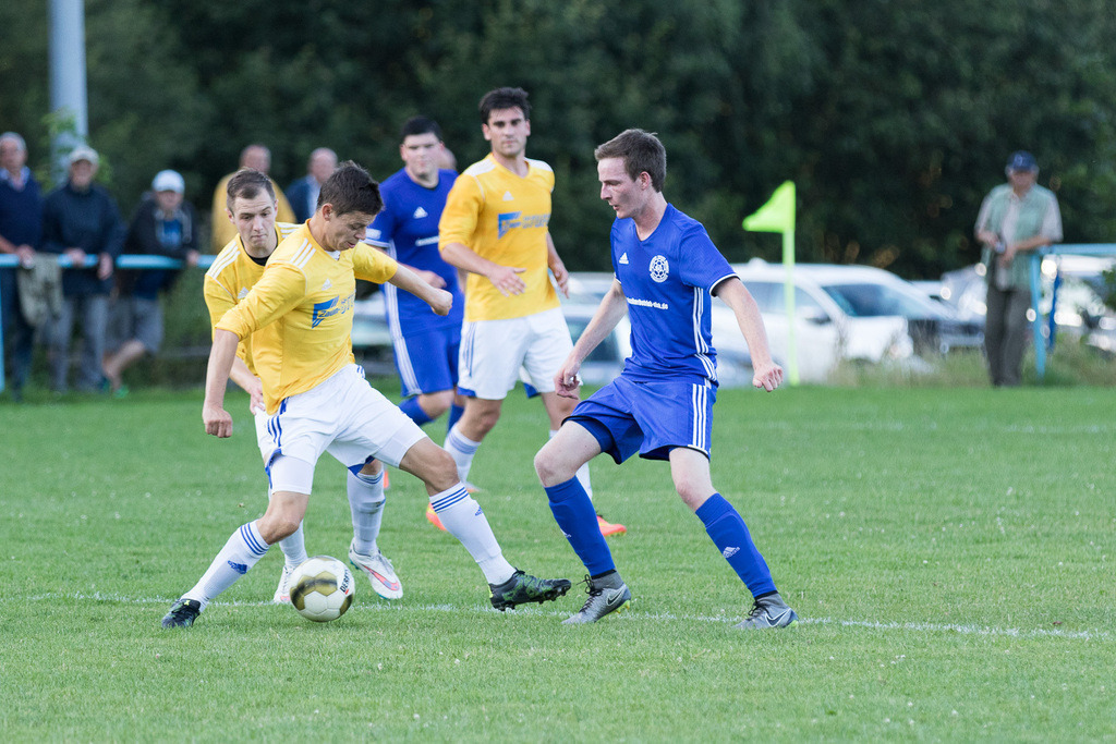 SG Morshausen - TSV Emmelshausen | Sportfotografie Hermann-Josef Stoffel - Realisiert mit Pictrs.com