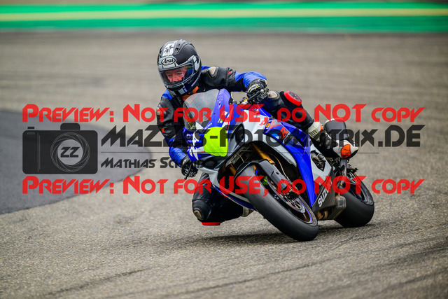 MaZZes_FotoMatrix_240804_6007705_5131 | Fotograf Mathias Schmid
Sportfotograf,
Eventfotograf,
Hochzeitsfotograf,
Portraitfotograf