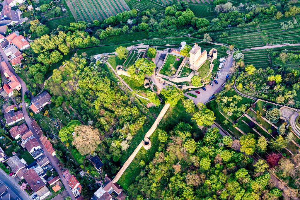 Luftbild: Ehemalige Burganlage Wachtenburg (Ruine 