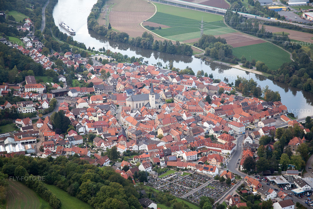 Luftbild: Fluß- Uferbereichen des Main in Eltmann im Bundesland Bayern in Deutschland. Foto: IMG_073811.jpg vom 27.09.2014 durch Werner Riehm/FLY-FOTO.de