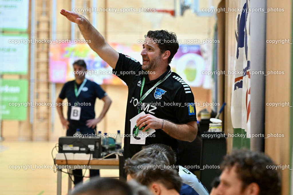 SC Ferlach vs. roomz JAGS Vöslau | Asisstentcoach roomz JAGS Vöslau Halperin Moshe, SC Ferlach vs. roomz JAGS Vöslau, SC Ferlach vs. roomz JAGS Vöslau am 08.11.2025 in Ferlach (Ballspielhalle Ferlach), Austria, (Photo by Bernd Stefan)