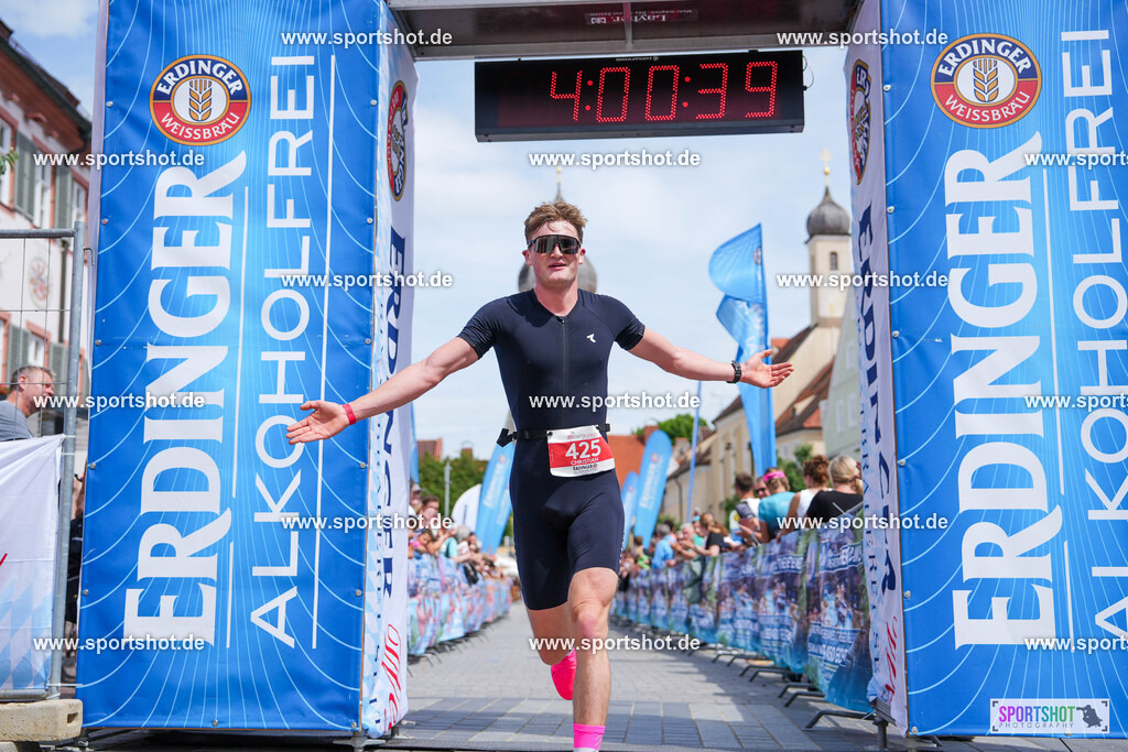 DSC04758 | Stadttriathlon Erding 2025. #yourpictrs #sportshot_your_pictrs @Sportshotphotography #stadttriathlonerding Copyright: www.sportshot.de