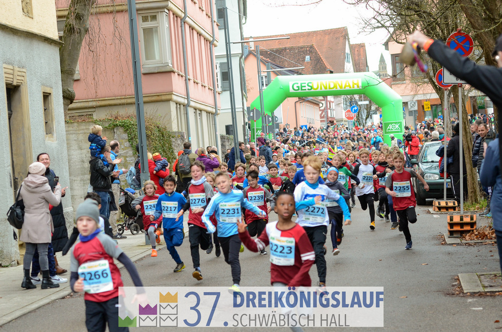 AOK JuniorCup 400m | 3Koenigslauf 2023 - Realisiert mit Pictrs.com