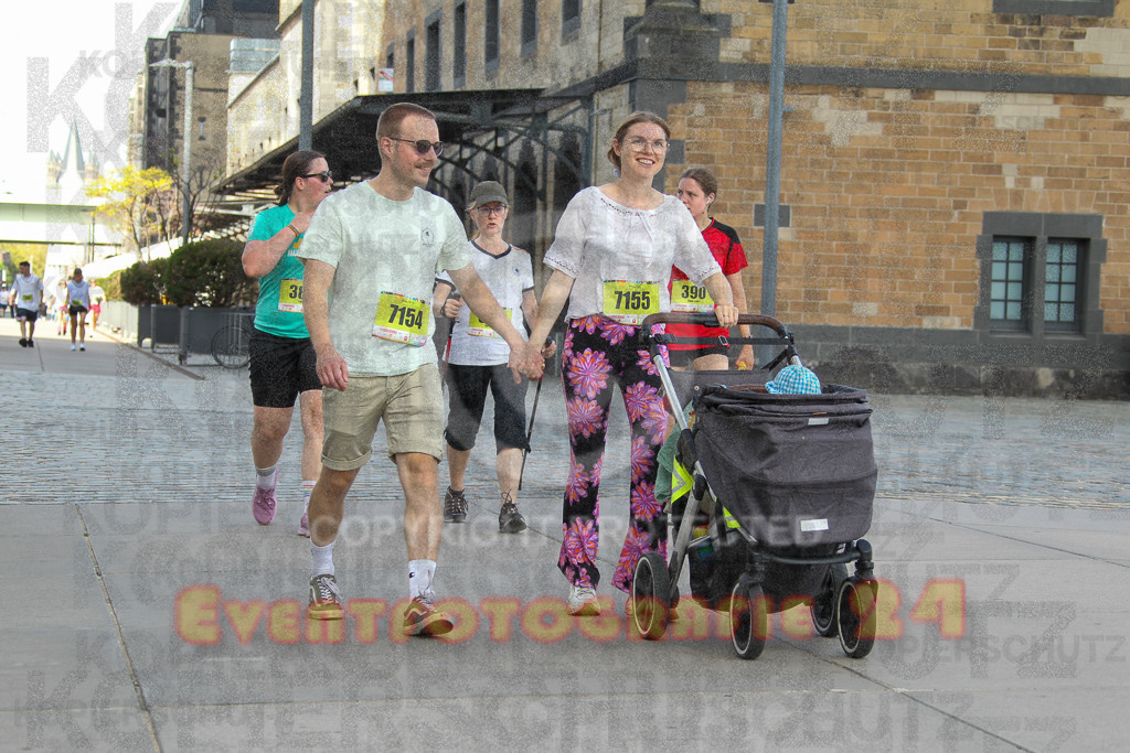 250920_1352_EV4_6826 | Sportfotografie im Rhein-Sieg Kreis, Köln, Bonn, NRW, Rheinland Pfalz, Hessen, etc. Unser Tätigkeitsfeld umfasst den Laufsport vom Volkslauf über den Marathon, Duathlon, Triathon bis zum Ultralauf wie Kölnpfad Ultra oder Schindertrail.