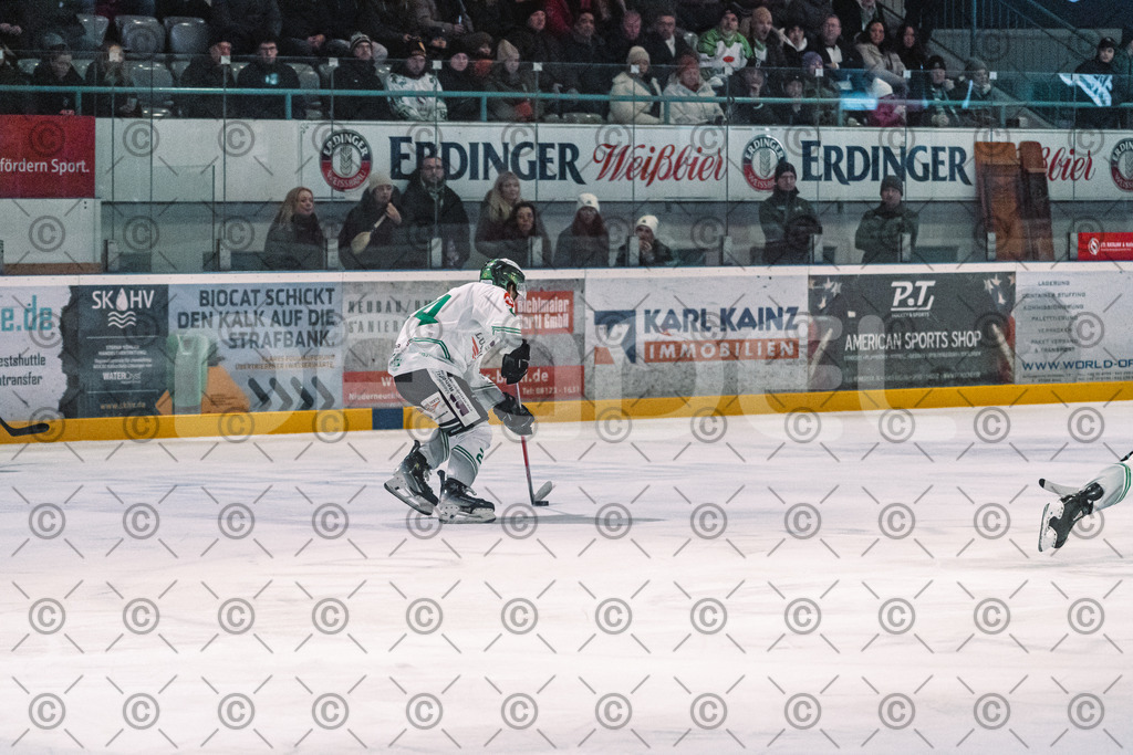 Erding_vs_Alligators_02_01_2026-40 | Höchstadt Alligators Fotogalerie: Eishockey-Action aus Franken. Professionelle Spielfotos, Portraits & Stadionbilder zum Download. Jetzt entdecken! - Realisiert mit Pictrs.com