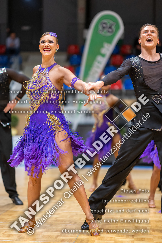 20260328-01824 | Hier finden Sie Tanz Bilder vom Latein und Standard Formationen tanzen. Sportbilder vom Tanzsport. Schöne Fotos und von Weltmeisterschaft, Europameisterschaft, Bundesliga, Regionalliga, Oberliga und Landesliga sowie von GOC Stuttgart, DanceComp, WM Bremen