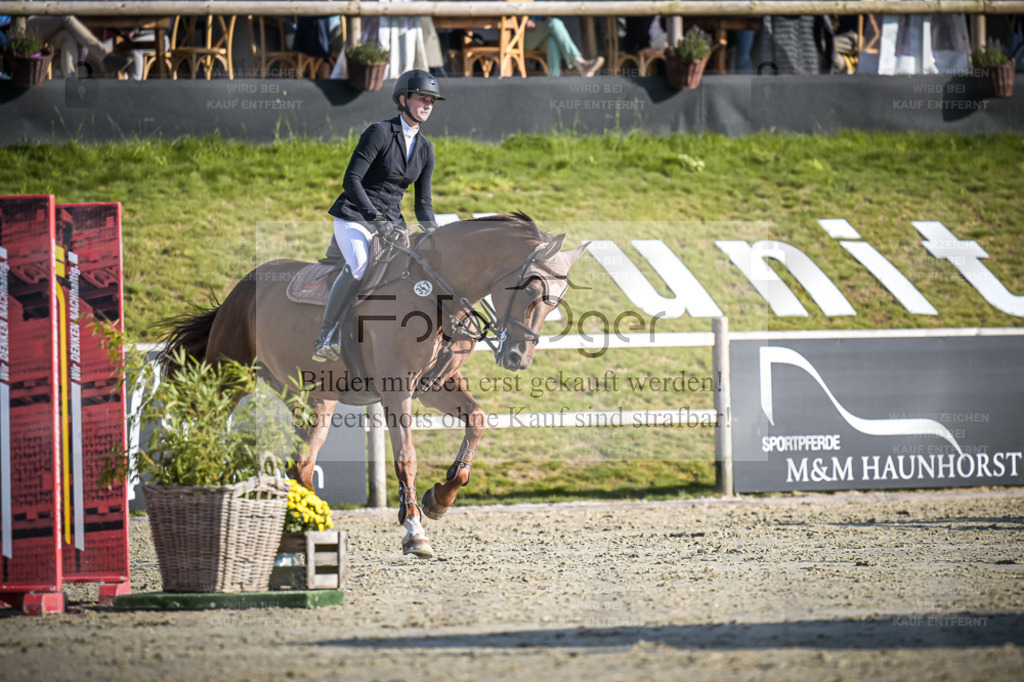 DOS_0837 | Entdecke hochwertige Reitturnierfotos von Foto Oger. Professionell, emotional und authentisch – jetzt Lieblingsmomente im Shop bestellen. - Realisiert mit Pictrs.com