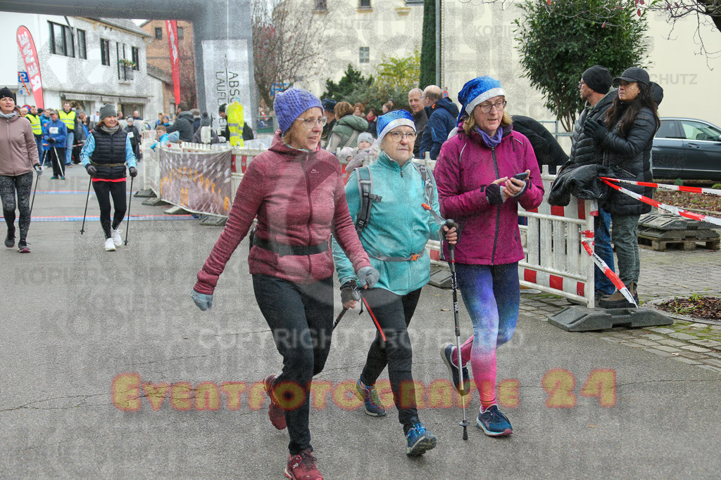 221127_1027_EX1_0537 | Sportfotografie im Rhein-Sieg Kreis, Köln, Bonn, NRW, Rheinland Pfalz, Hessen, etc. Unser Tätigkeitsfeld umfasst den Laufsport vom Volkslauf über den Marathon, Duathlon, Triathon bis zum Ultralauf wie Kölnpfad Ultra oder Schindertrail.