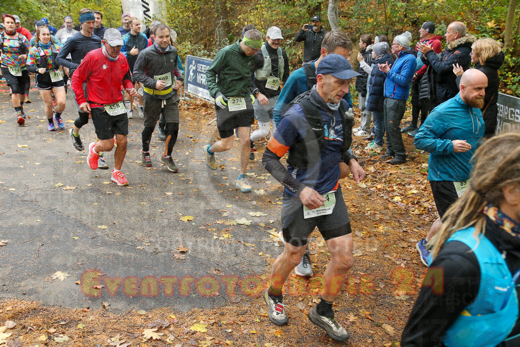 251026_1002_EX1_9689 | Sportfotografie im Rhein-Sieg Kreis, Köln, Bonn, NRW, Rheinland Pfalz, Hessen, etc. Unser Tätigkeitsfeld umfasst den Laufsport vom Volkslauf über den Marathon, Duathlon, Triathon bis zum Ultralauf wie Kölnpfad Ultra oder Schindertrail.